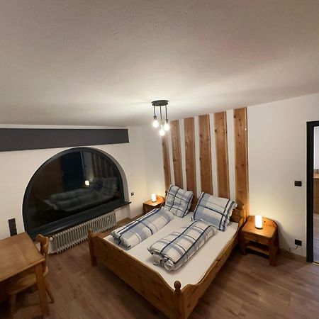 Fewo Bay Schwaebeleholz Mit 2 Schlafzimmern Sonthofen Bagian luar foto